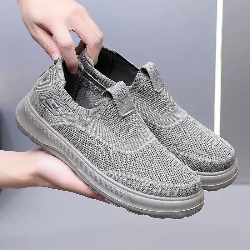 sports leisure  lightweight breathable shoes For Men (free shipping)
