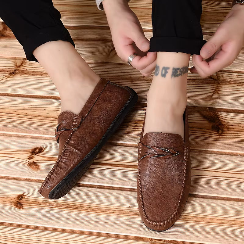 2025 Autumn Men's Breathable Low-Top Loafers - Stylish Business and Casual Footwear