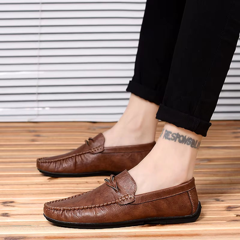 2025 Autumn Men's Breathable Low-Top Loafers - Stylish Business and Casual Footwear